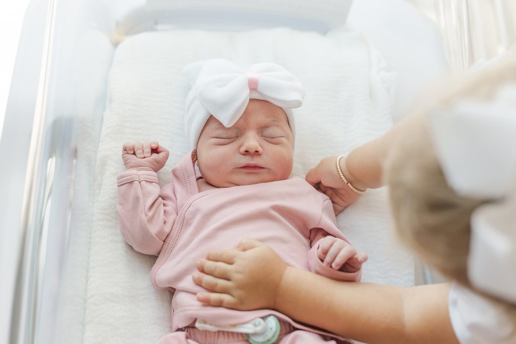 Fresh-48 newborn and family photography at Brookwood Women’s Center in Birmingham