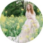 headshot of owner of 5U Photography. Newborn, lifestyle, family, maternity, fresh-48 photographer based out of central alabama serving communities in and around Birmingham, Alabaama